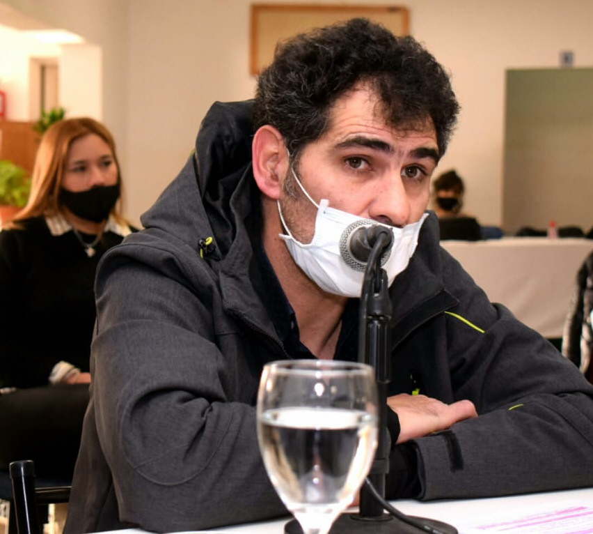 La causa contra el concejal que le pegó a su novia no se archivó La causa contra el concejal que le pegó a su novia no se archivó