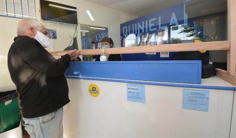 Sorteo de la Quiniela Santacruceña nocturna de este sábado 10 de abril de 2021