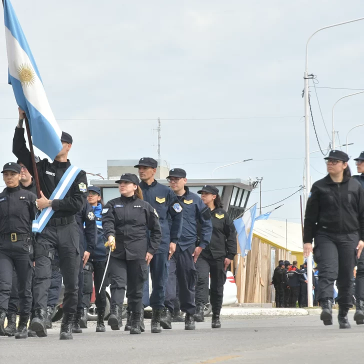 Día de la Policía de Santa Cruz: la fuerza provincial celebra su 138° aniversario Día de la Policía de Santa Cruz: la fuerza provincial celebra su 138° aniversario