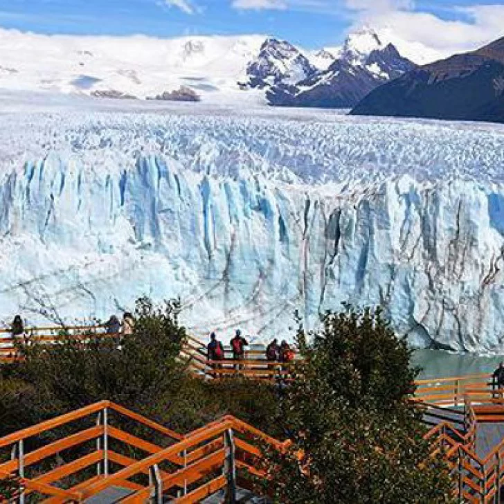 Más de 3 mil vehículos salieron de Río Gallegos