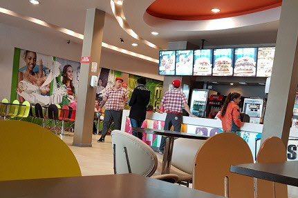 En Mostaza les descontaron el sueldo a los empleados