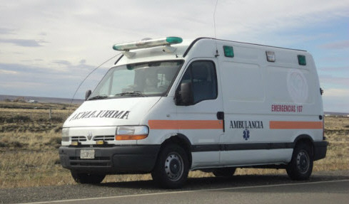 Su ex la atacó y ella se defendió con un cuchillo