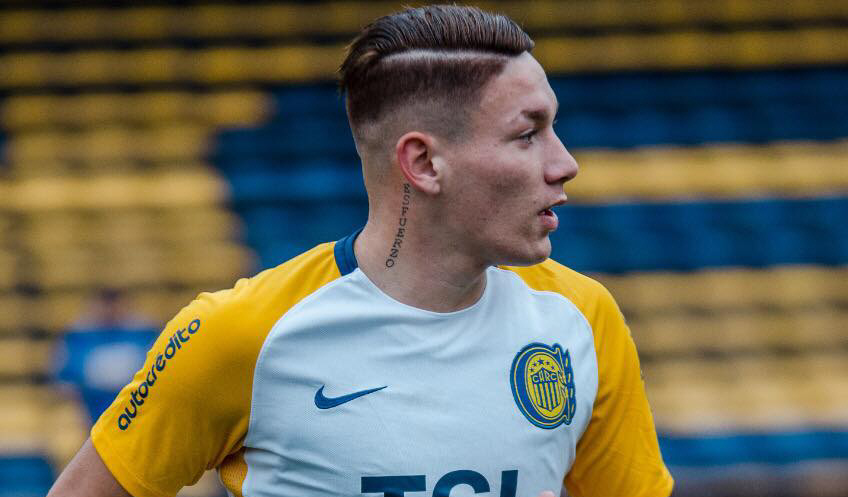 La historia de Renzo Reynaga, el deseadense que a los 14 años dejó su casa y jugó en Costa Rica La historia de Renzo Reynaga, el deseadense que a los 14 años dejó su casa y jugó en Costa Rica