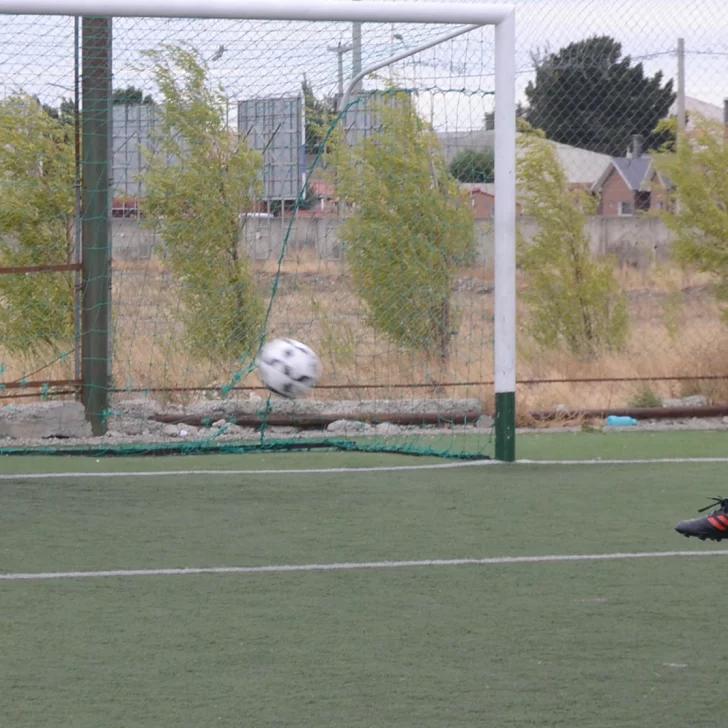 Fútbol de los Barrios: hoy se define el campeón de Seniors