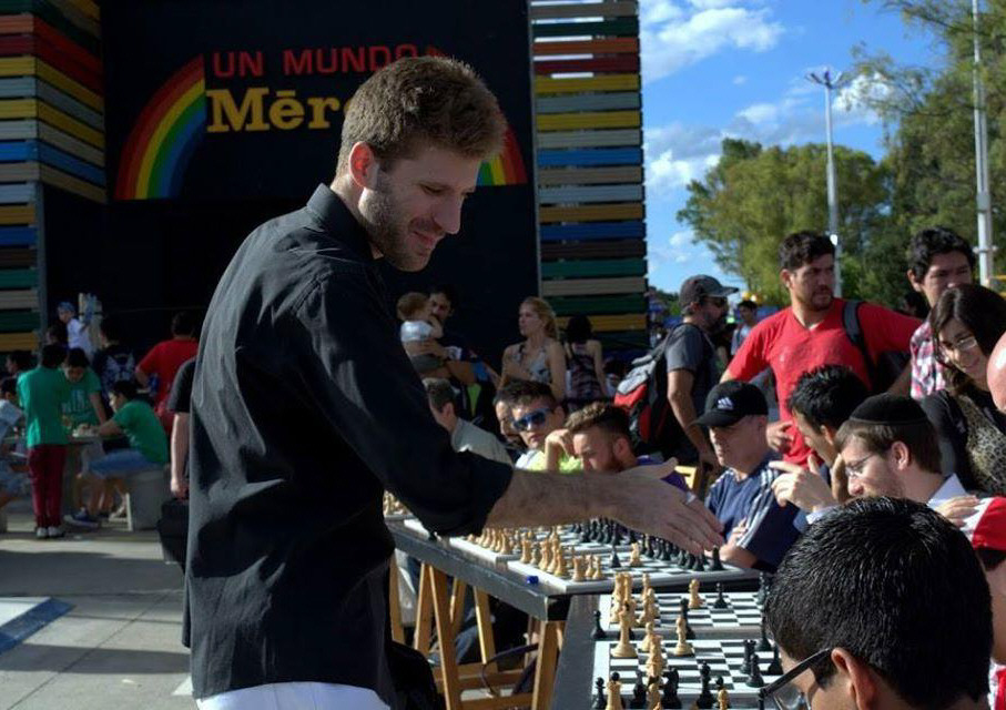 Robert Hungaski: “Hoy, la trampa es el principal problema que aqueja al ajedrez”