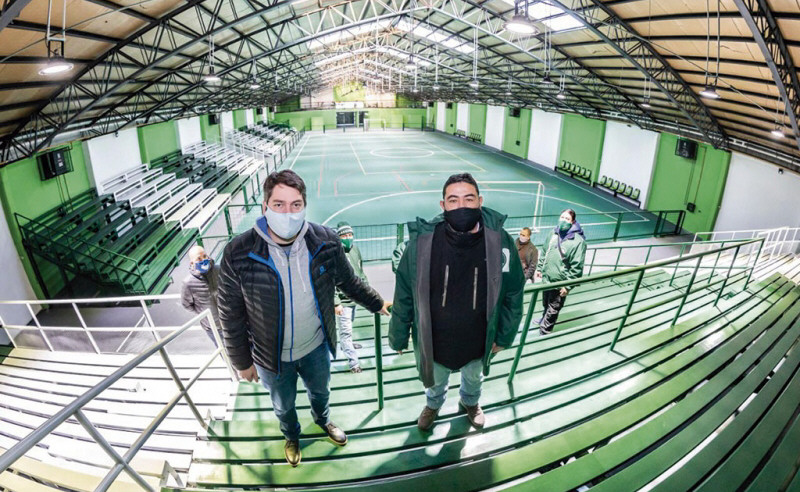 Camioneros cuenta las horas para inaugurar la fortaleza verde Camioneros cuenta las horas para inaugurar la fortaleza verde