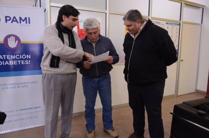 Denunció corrupción en  el PAMI y lo despidieron