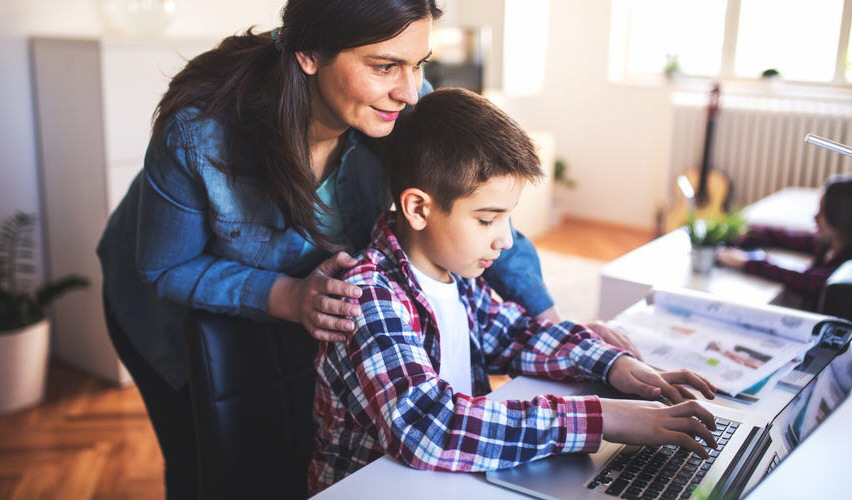 Clases virtuales: cómo acompañar a los niños durante la cursada Clases virtuales: cómo acompañar a los niños durante la cursada