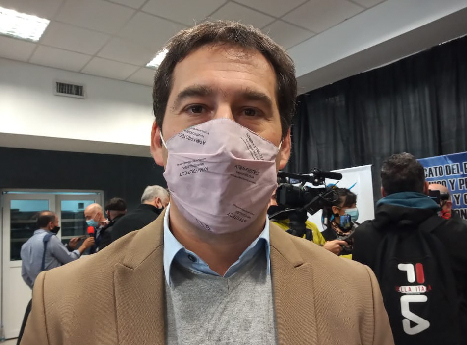 Juan Pablo Luque: “Comodoro Rivadavia surgió bajo la luz de YPF” Juan Pablo Luque: “Comodoro Rivadavia surgió bajo la luz de YPF”