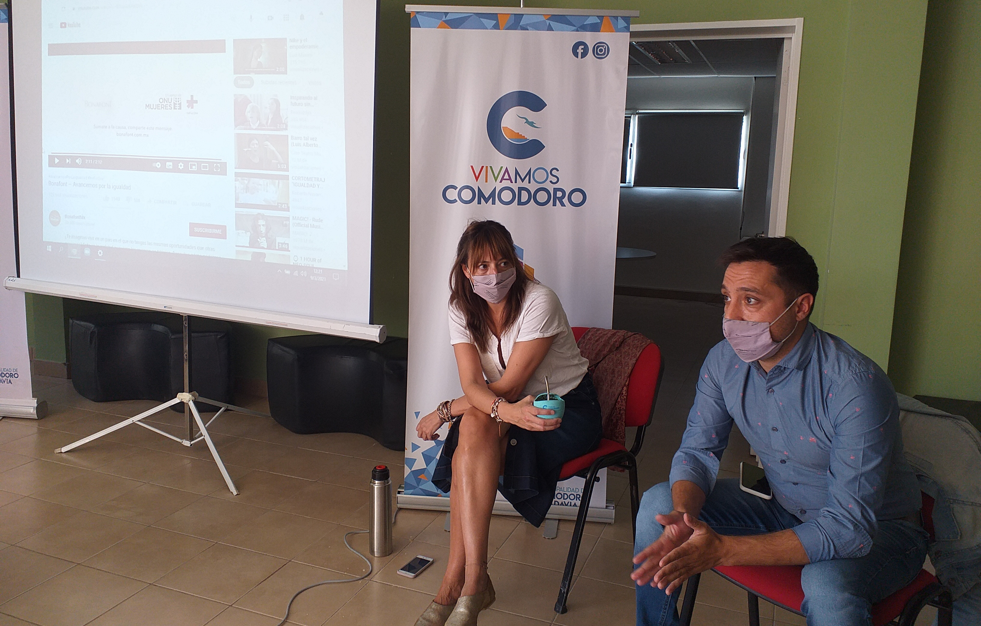 Continúan las capacitaciónes en perspectiva de género en Comodoro Rivadavia  | La Opinión Austral