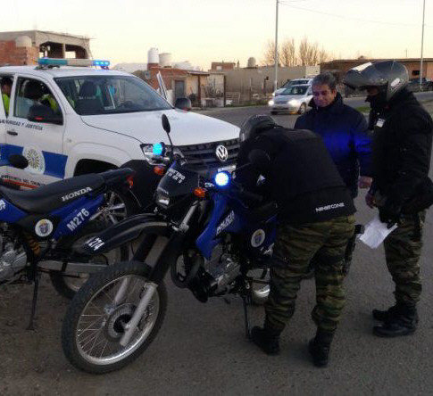 Son 180 los policías aislados en Comodoro Rivadavia