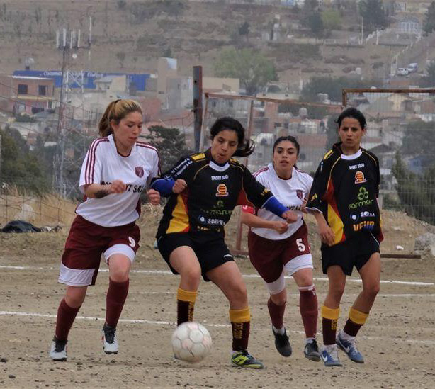 Luego de 18 meses, el fútbol femenino volverá a las canchas de Caleta Olivia