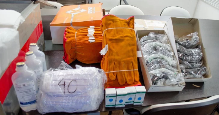 El Concejo Deliberante de Perito Moreno envió insumos para combatir el fuego en el río Oro