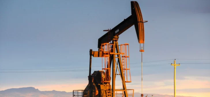 Provincias petroleras están a la espera del DNU por el barril criollo