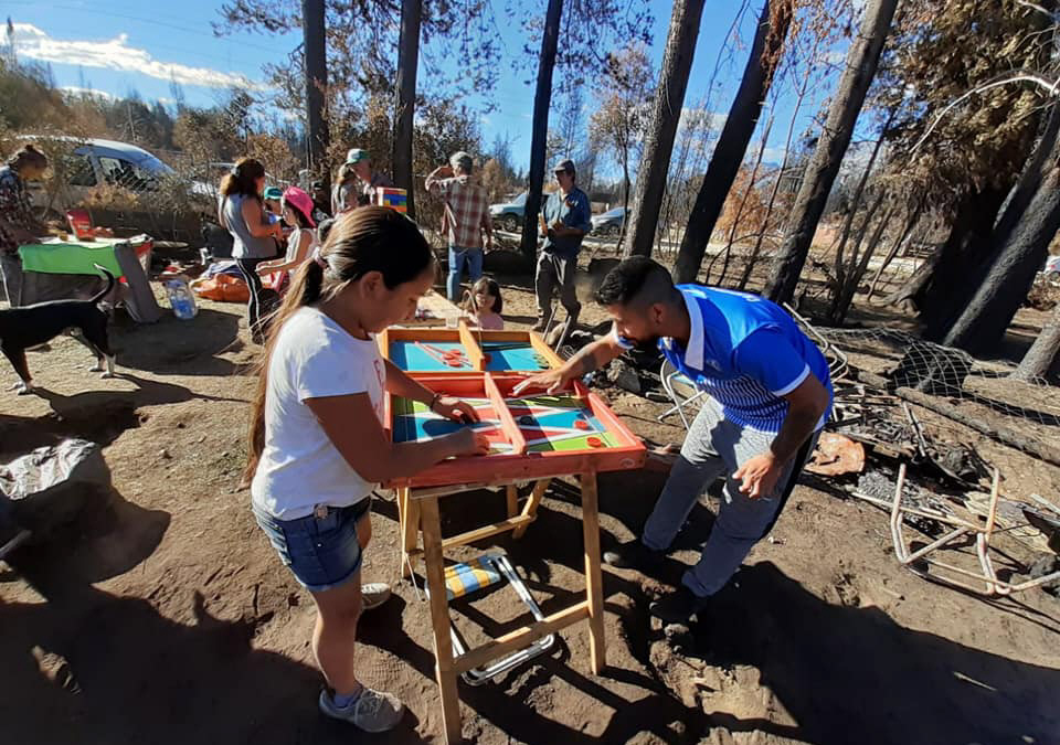 Catamarca FC viajó a la Comarca Andina y entregó las donaciones