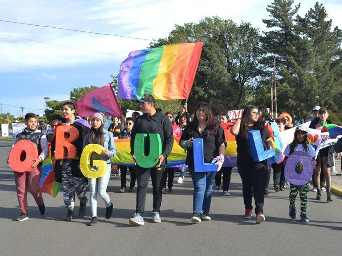 Para el Día del Orgullo LGBT en Caleta Olivia no habrá marcha pero sí un video para redes sociales