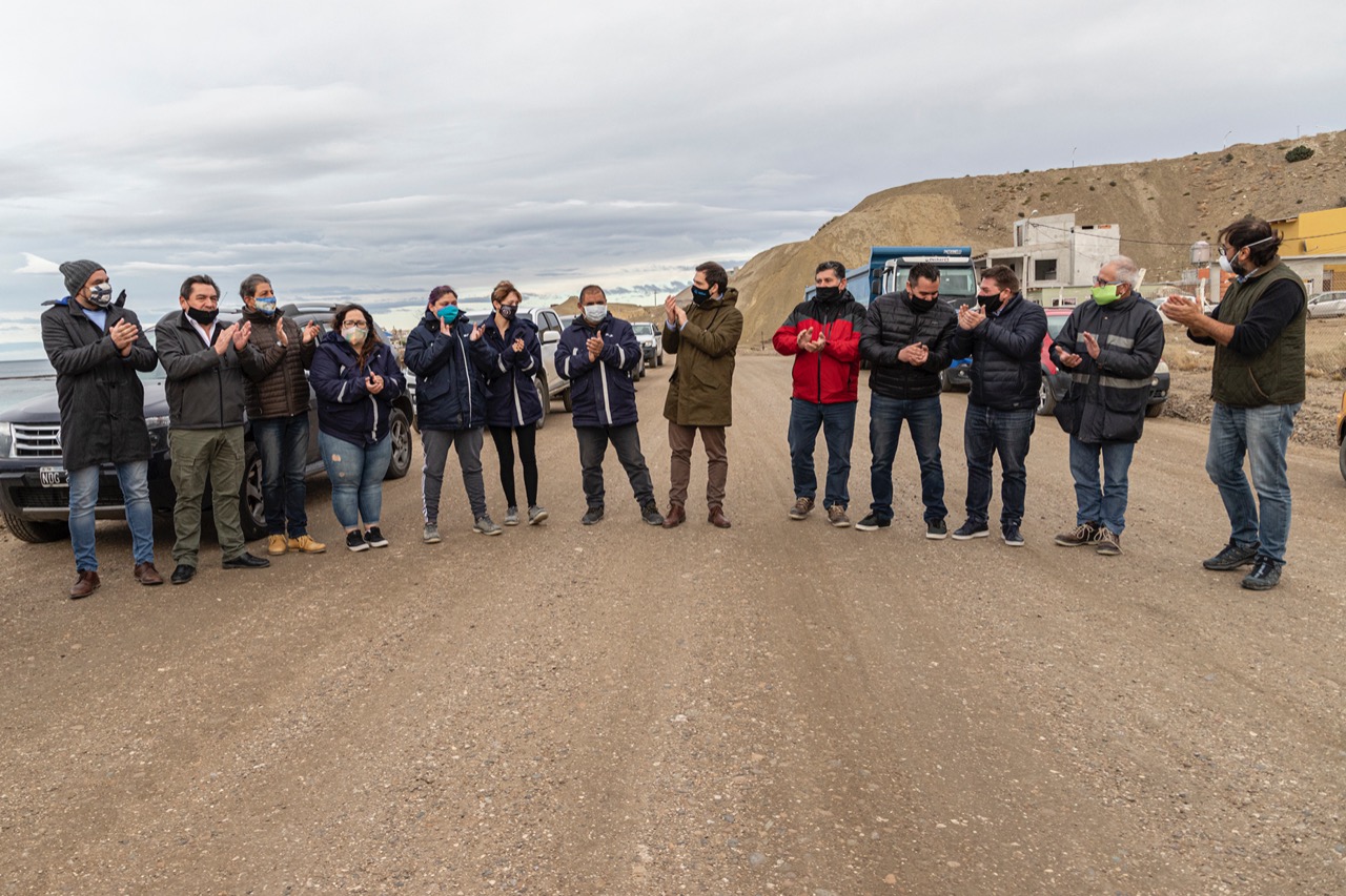 Luque habilitó el camino alternativo costero en zona norte de Comodoro Luque habilitó el camino alternativo costero en zona norte de Comodoro
