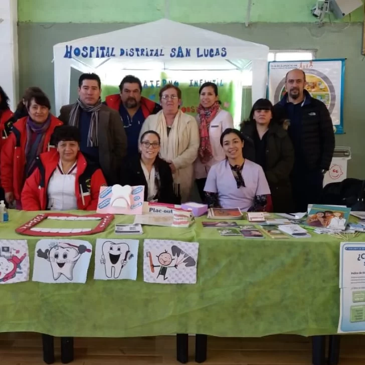 Stand de Salud en la Feria del Libro de 28 de Noviembre Stand de Salud en la Feria del Libro de 28 de Noviembre