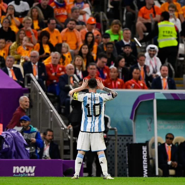 Van Gaal, ex técnico de Países Bajos, volvió a disparar contra la Selección Argentina: “Había que hacer campeón del mundo a Messi”