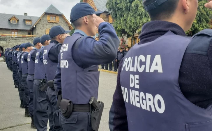 El colmo: ocho policías hicieron una fiesta y quedaron imputados por violar la cuarentena