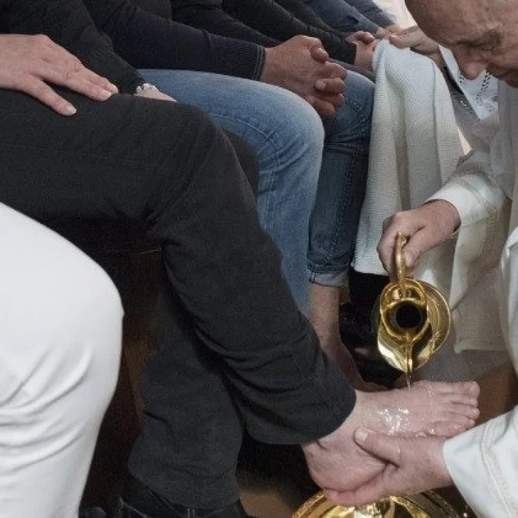 El papa Francisco renunció al lavado de pies del Jueves Santo El papa Francisco renunció al lavado de pies del Jueves Santo