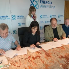 Energía Argentina acordó con Santa Cruz y Pico Truncado para producir hidrógeno a una escala semi-industrial