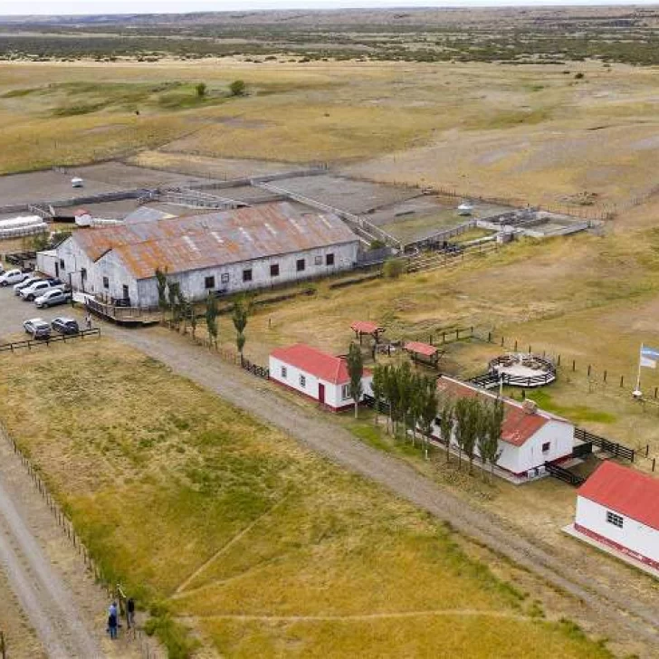 Estancia Coy Aike, el exclusivo lugar que eligió el “Pocho” Lavezzi para pasar las fiestas