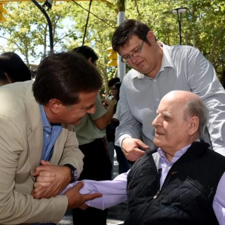 El gobernador de Mendoza decretó duelo provincial por la muerte de Quino
