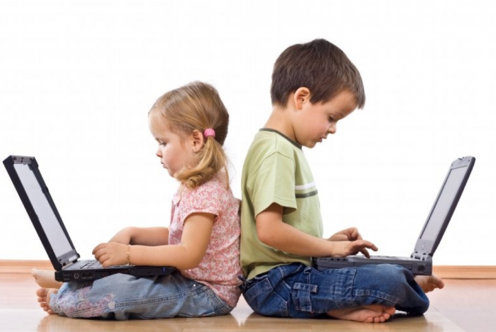¿Está bien que un hijo menor de edad tenga redes sociales?