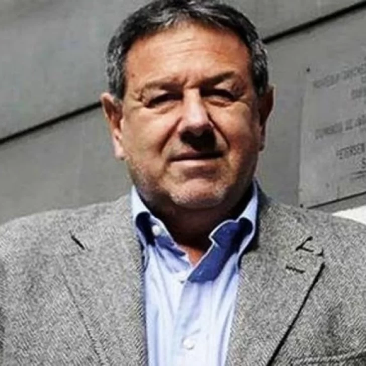 Roberti citado a indagatoria por fondos del gremio petrolero Roberti citado a indagatoria por fondos del gremio petrolero