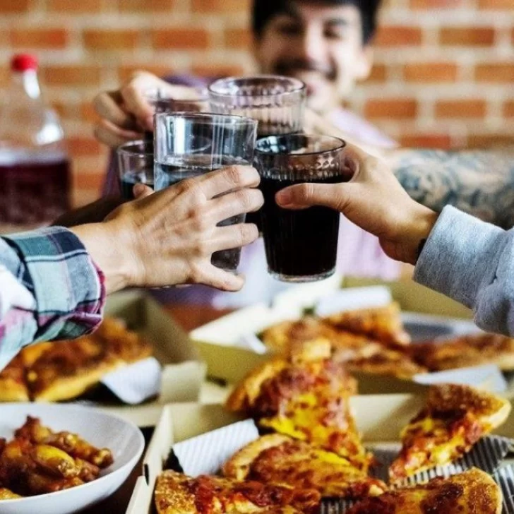 Nuevas restricciones: ¿qué pasa con las reuniones sociales en Santa Cruz? Nuevas restricciones: ¿qué pasa con las reuniones sociales en Santa Cruz?