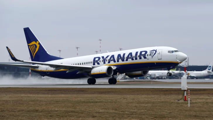 Aerolínea Ryanair lanza promoción 2×1 en venta de pasajes por Black Friday