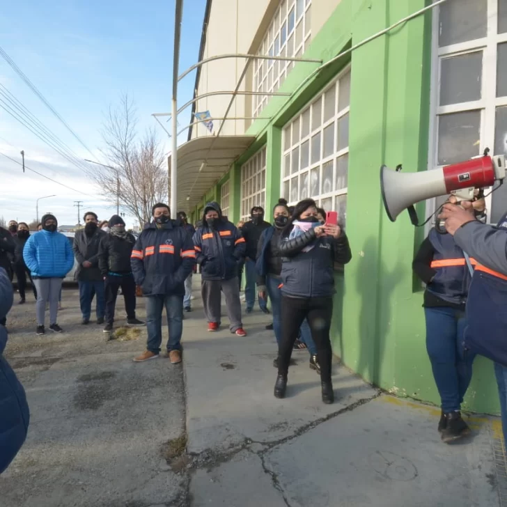 Tras la paritaria municipal, Coñuecar adelantó que no descartan nuevas manifestaciones