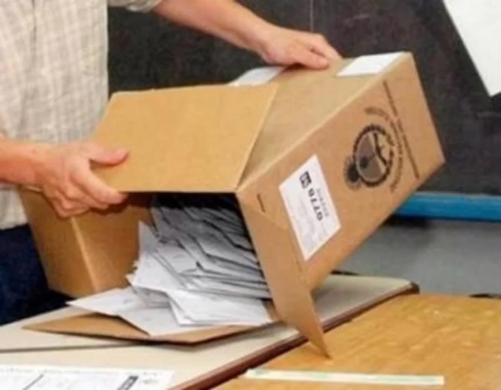 Balotaje 2023: a qué hora se conocen los primeros resultados de la elección entre Massa y Milei