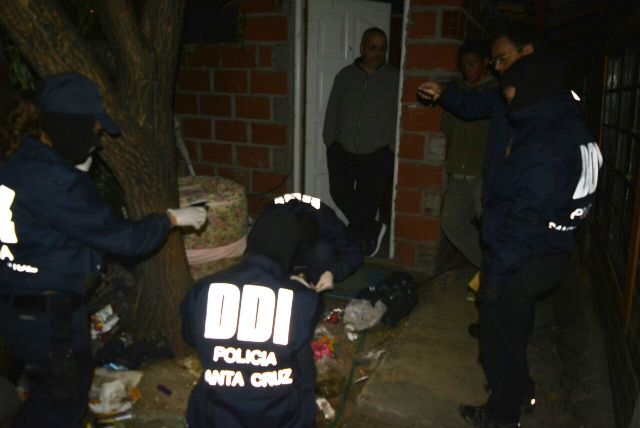 Allanamiento antinarcóticos en Los Antiguos