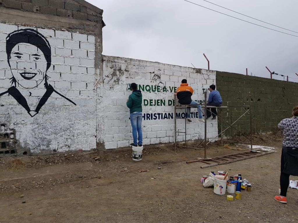 Pintaron el mural en recuerdo a Christian Montiel Pintaron el mural en recuerdo a Christian Montiel