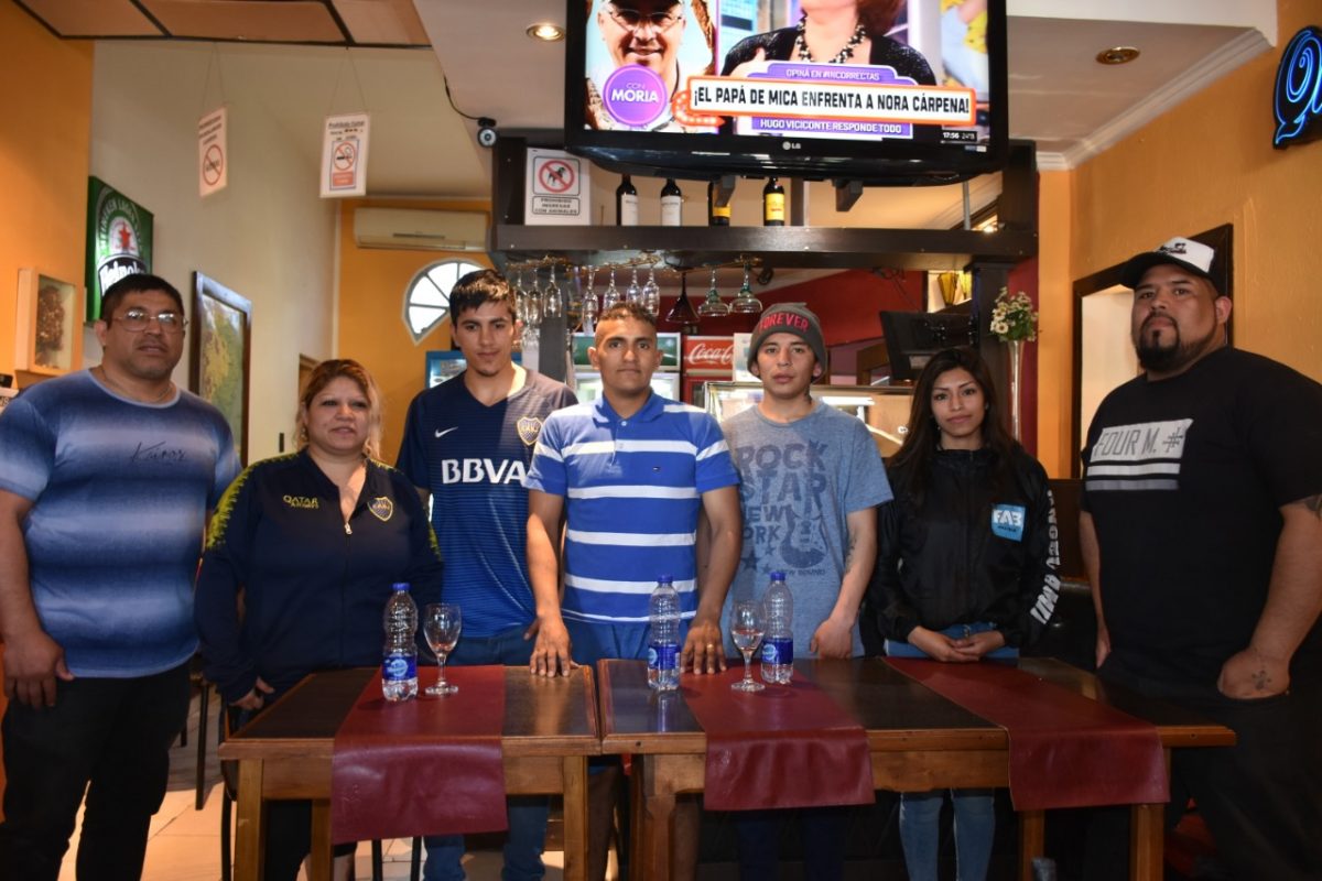 Gustavo Chazarreta debuta como profesional ante César Vergara Gustavo Chazarreta debuta como profesional ante César Vergara