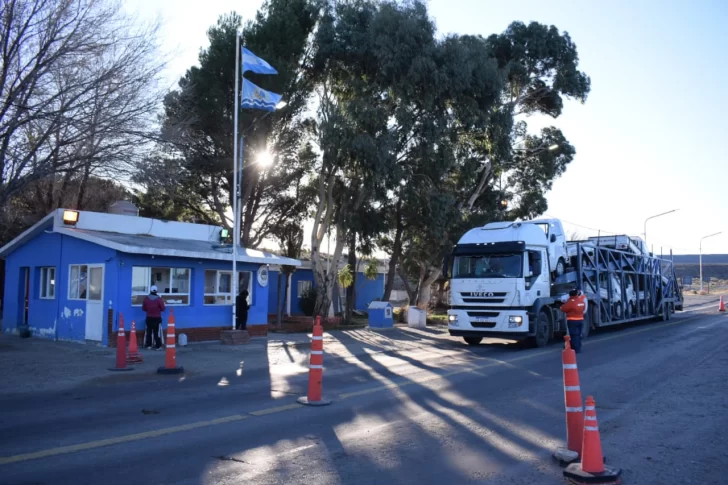 Limitan el paso entre Chubut y Santa Cruz sólo para transportes de carga