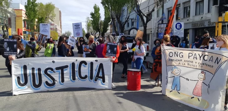 Video. Marcharon en Río Gallegos para pedir Justicia por menores víctimas de abuso sexual