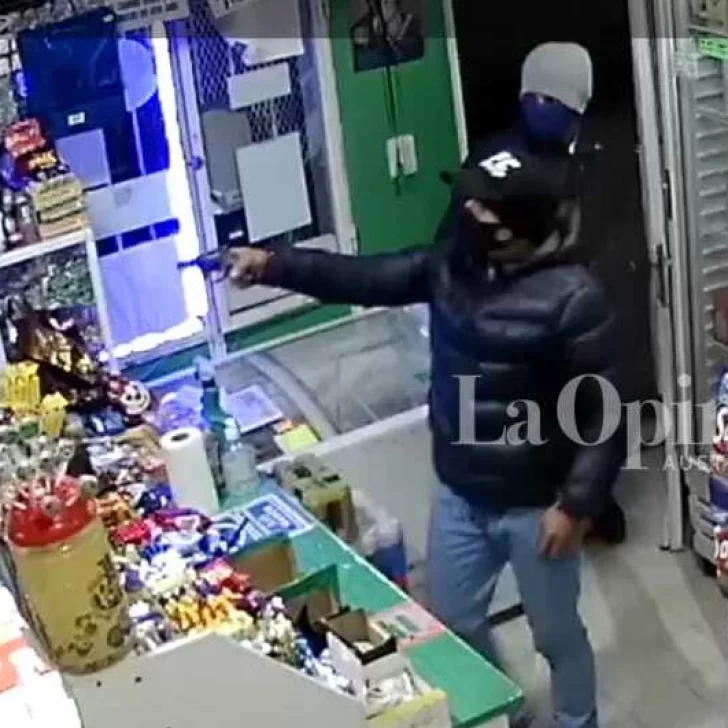 Delincuentes encañonaron a kiosquero en el barrio Güemes: le robaron dos veces en un mes