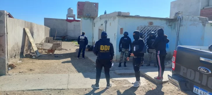 Allanamiento: el ladrón había desarmado la hormigonera que fue robada en una casa deCaleta Olivia