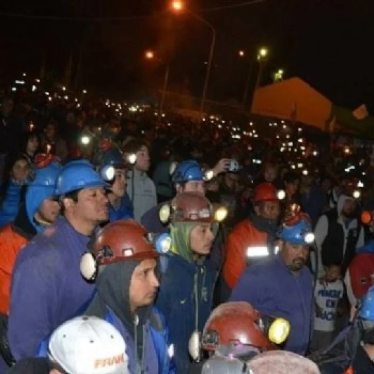 Convocan a una marcha de antorchas en la cuenca