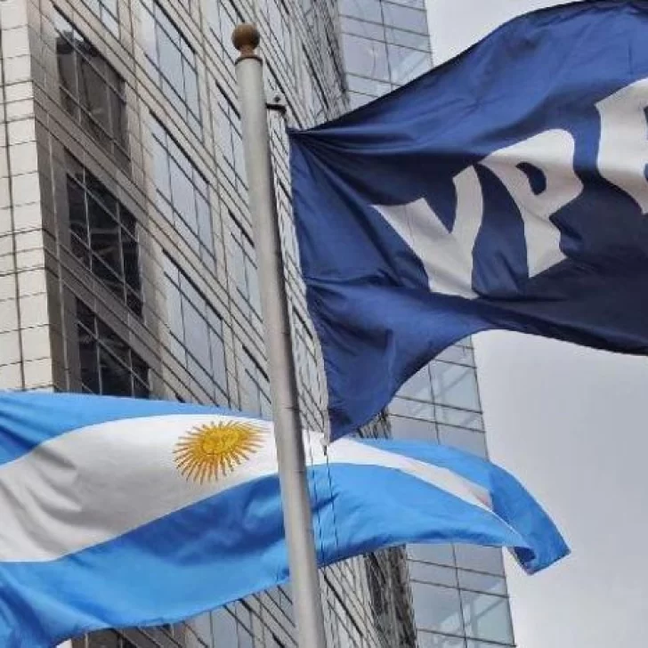 La Justicia frenó el contrato millonario entre YPF y una compañía naviera
