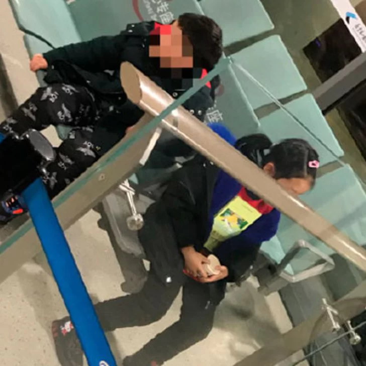Abandonaron a sus hijos en aeropuerto Chino por temor al coronavirus