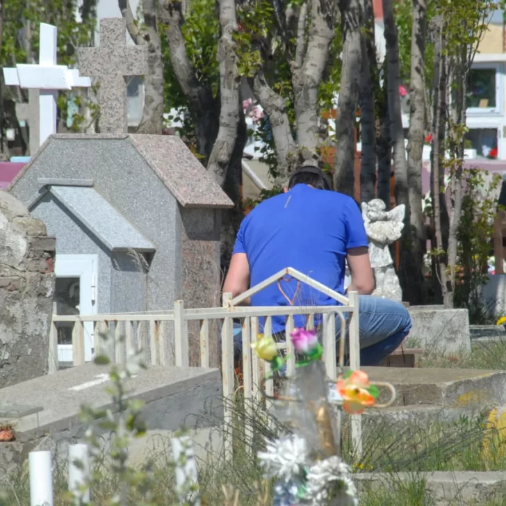 Un ataúd cuesta entre 65 y 100 mil pesos: ¿Por qué es tan caro? Un ataúd cuesta entre 65 y 100 mil pesos: ¿Por qué es tan caro?