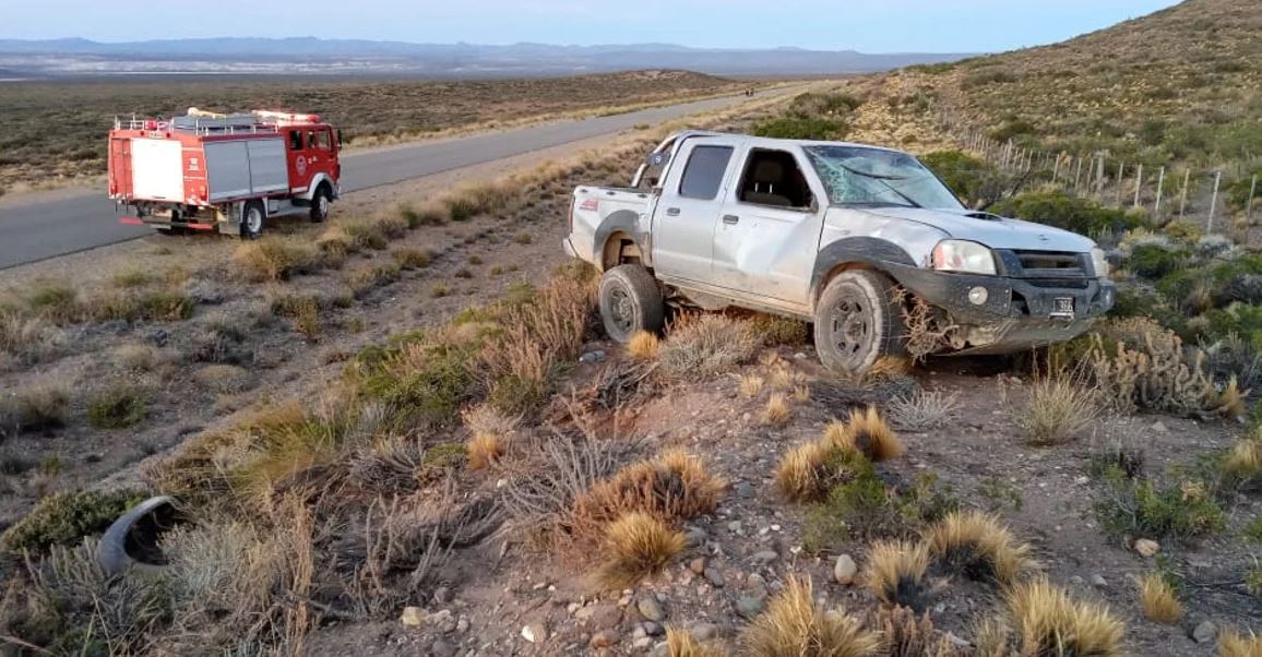 Murió en fatal vuelco el hijo de un intendente de Chubut mientras iba a trabajar en la camioneta de su papá