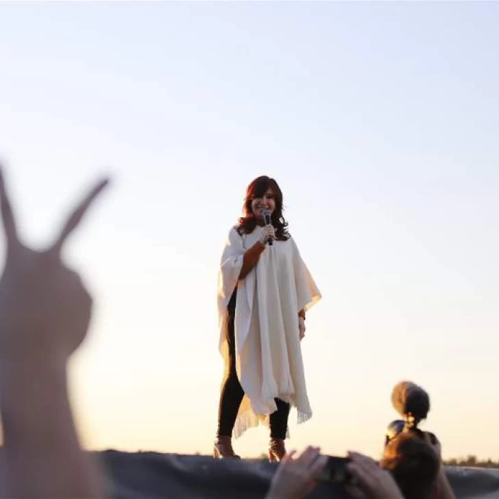 Cristina apuntó contra Macri en el acto por la Lealtad Peronista: “Han vuelto a empobrecer a los argentinos”