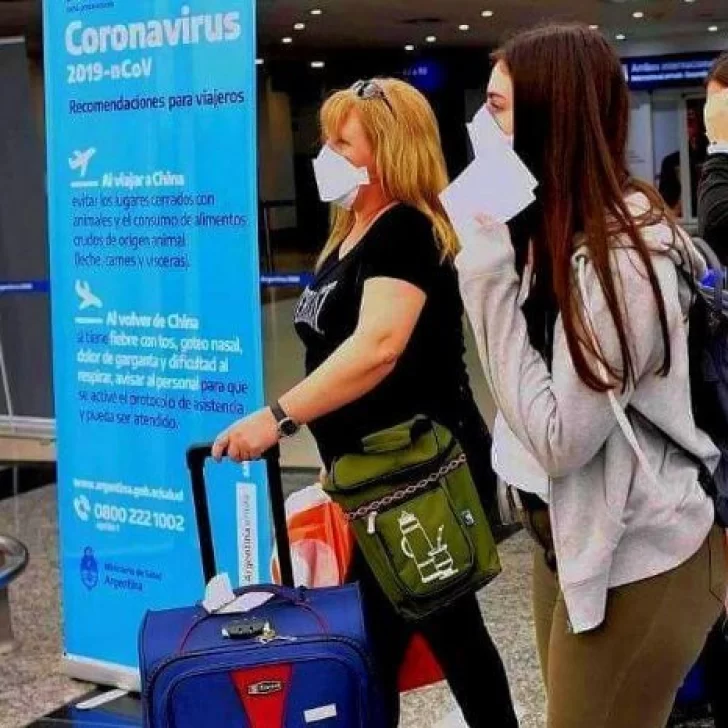 Alerta: Argentina suspende vuelos con el Reino Unido por la nueva cepa de coronavirus
