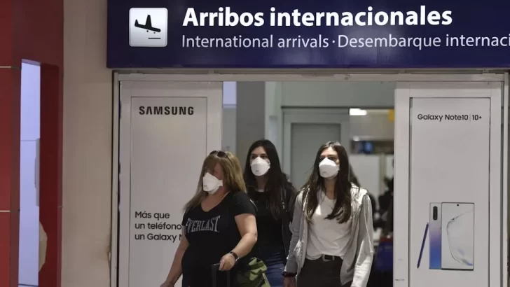 Vuelven a ingresar a la Argentina los turistas de todo el mundo: qué requisitos deben cumplir