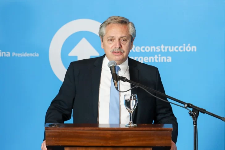 Alberto Fernández estudia la creación de un fondo de asistencia a las provincias en 2021